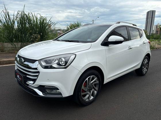 JAC T40 1.6 16V GASOLINA 4P CVT JAC T40 1.6 16V GASOLINA 4P CVT
